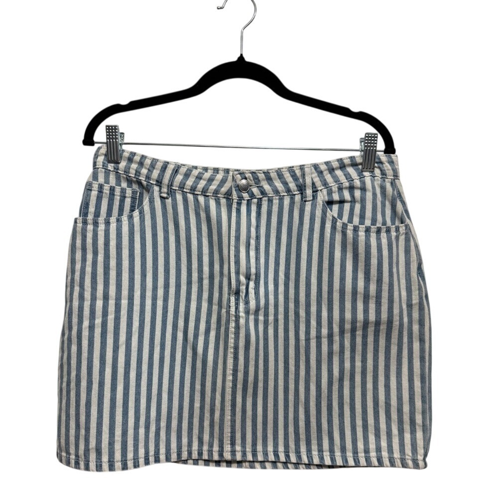 NWT Hem & Thread Women L Striped Denim Mini Skirt Blue White Coastal Cowgirl Y2K